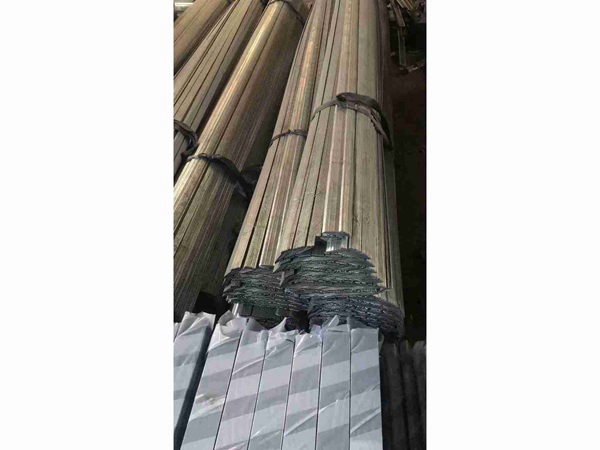 陽(yáng)臺(tái)護(hù)欄